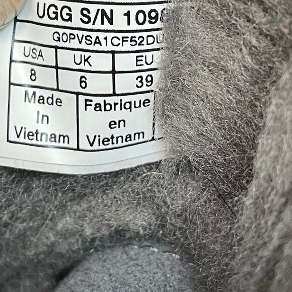 EUC - Ugg Baily Shimmer Bow Boots - Picture 7 of 7